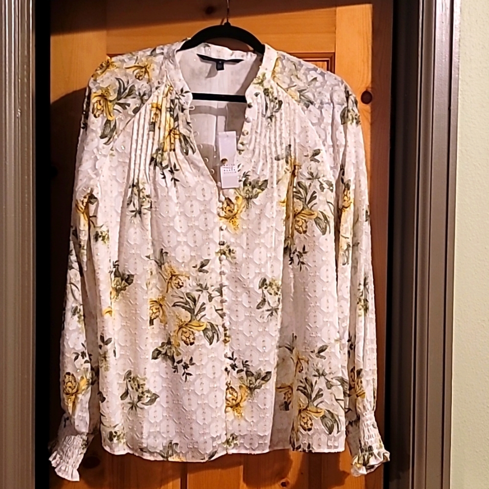New with tags blouse